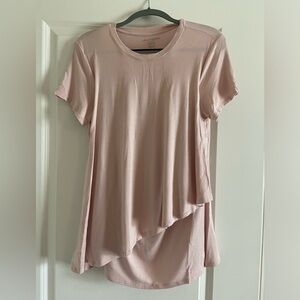 A pea in the pod nursing tea blush pink NWOT size M short sleeve